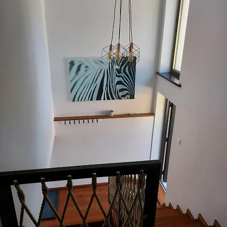 Lesny Dvor Apartment *